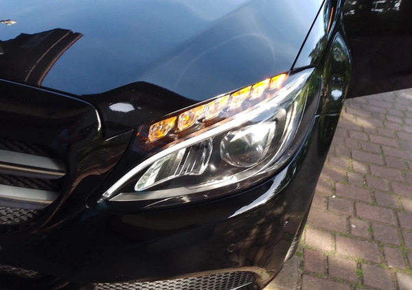 Mercedes-Benz Klasa C cena 69900 przebieg: 197900, rok produkcji 2018 z Żnin małe 781